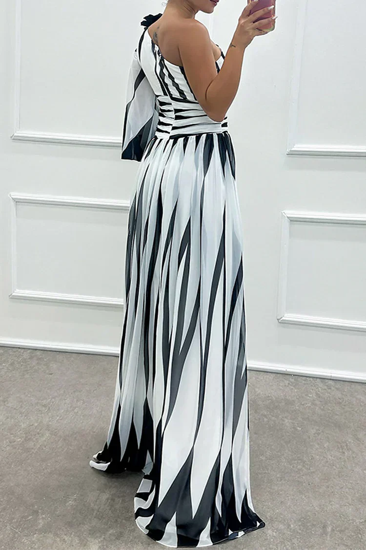 Joanna™ - Elegant Striped One Shoulder Maxi Dress