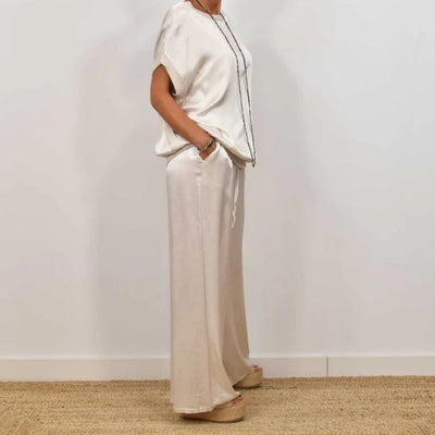 Vienna™ - Two Piece Set