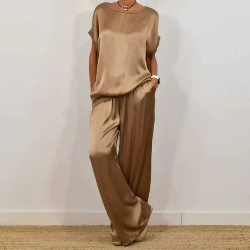 Vienna™ - Two Piece Set
